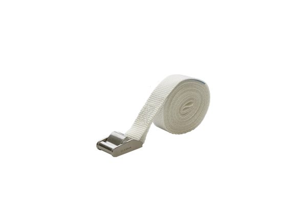 1 correa de sujeción con hebilla inox. 25mm de 3 m y carga máx. 250 kg 1 correa de sujeción con hebilla inox. 25mm de 3 m y carga máx. 250 kg